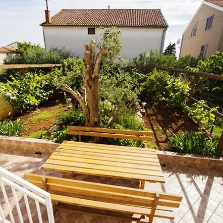 Holiday 16 Pax Holiday home *